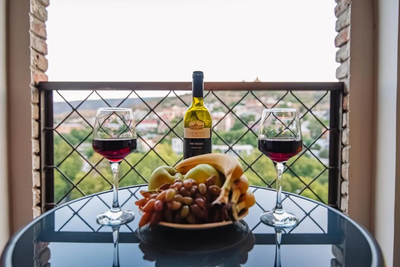 Wine Rock Hotel Tbilisi 0*,
